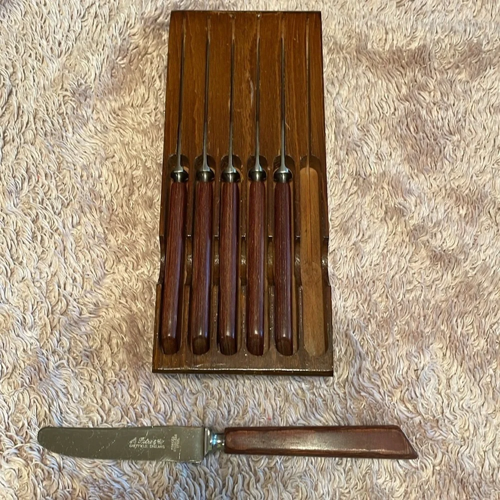 Vintage A.PETRE & CO six piece knife set in wooden case - Made in England